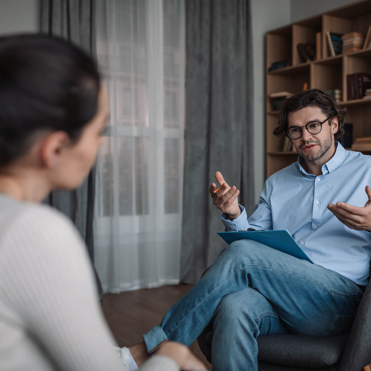Posgrado con práctica rentada en Clínica con Adultos