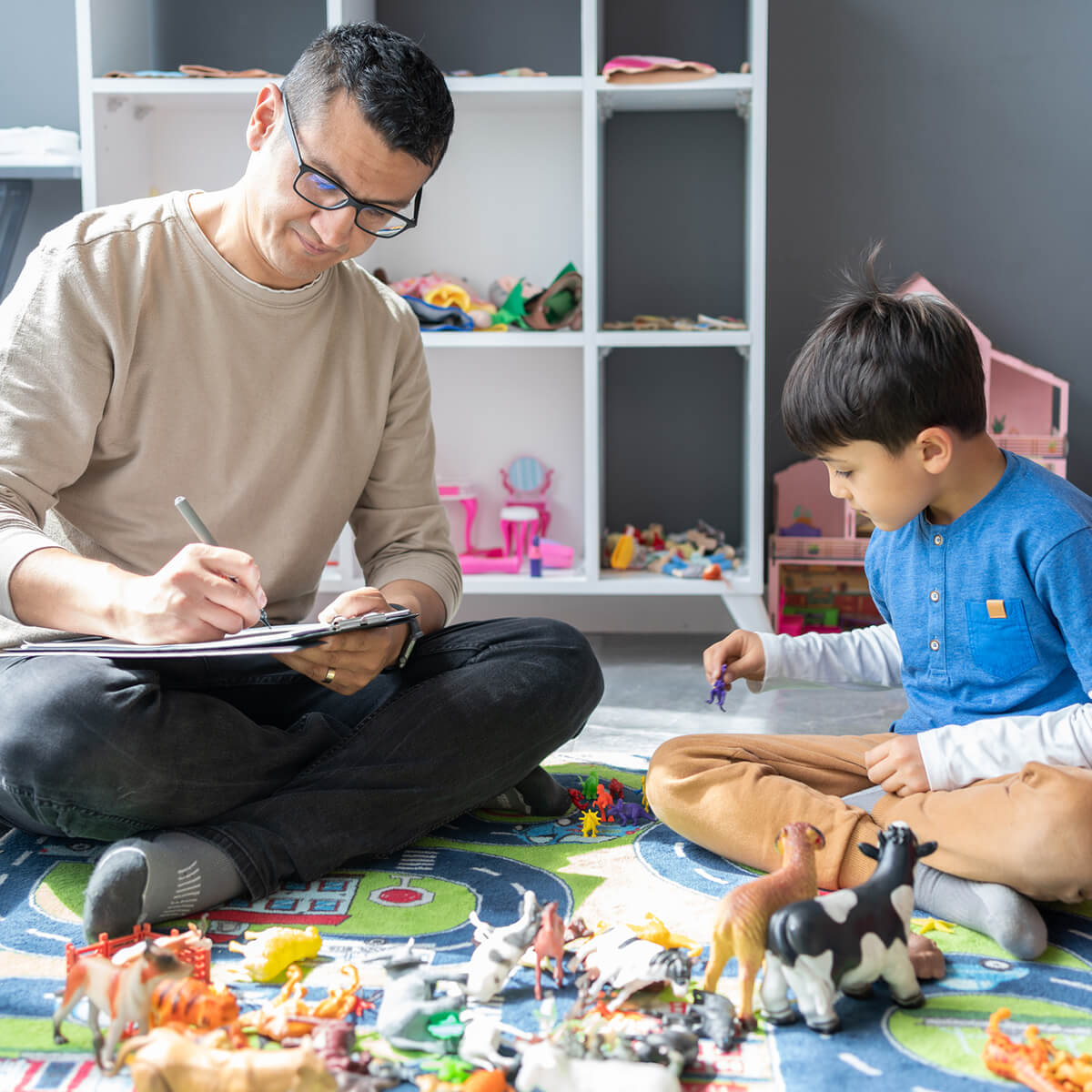 Posgrado con práctica rentada en Clínica con Niños, Niñas y Adolescentes